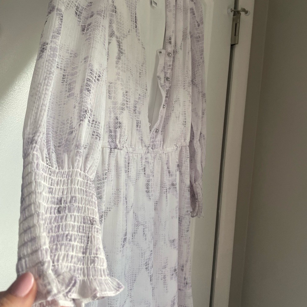 NET White House black market lilac purple and white button knee midi dress - Picture 5 of 8